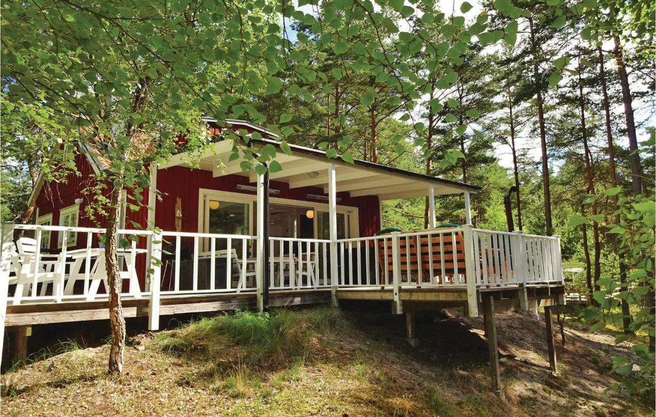 Stunning Home In Yngsjoe With Wifi 外观 照片